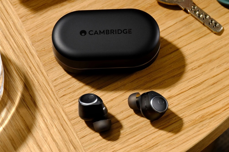 Cambridge Audio Melomania M100 – наушники с шумоподавлением